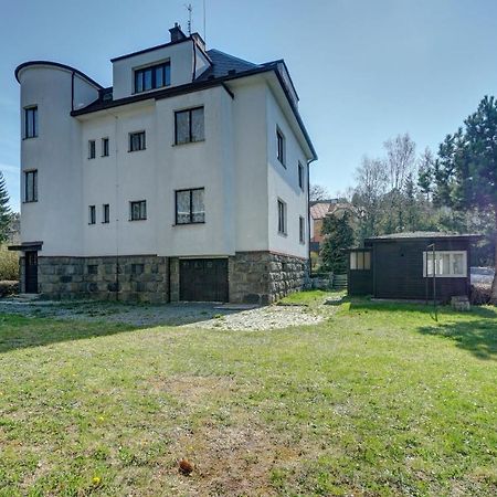 Vila Sik Nove Mesto na Morave Luaran gambar