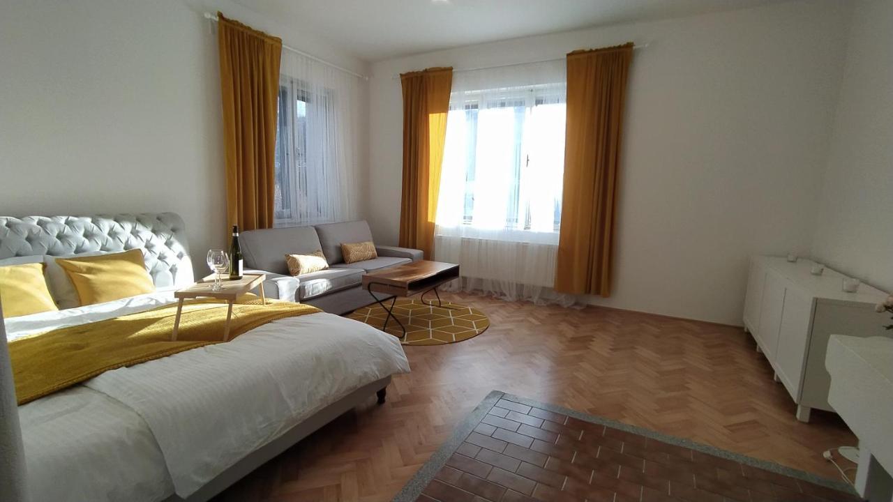 Vila Sik Nove Mesto na Morave Luaran gambar