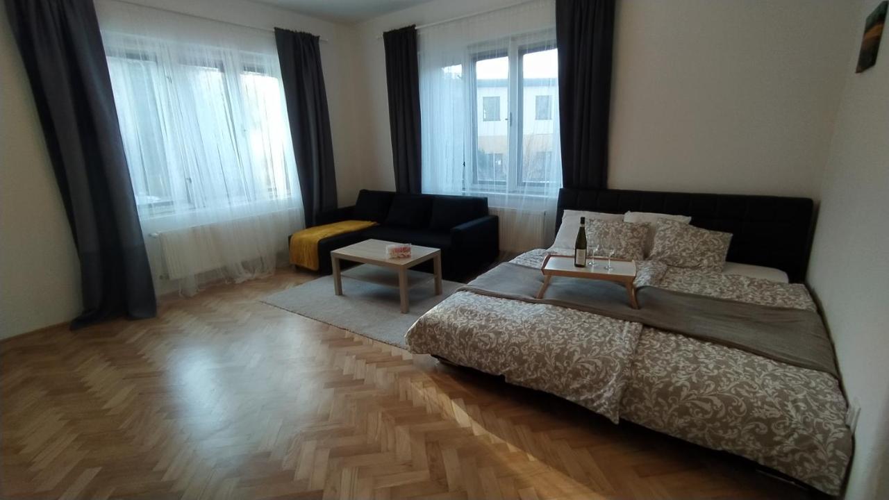 Vila Sik Nove Mesto na Morave Luaran gambar